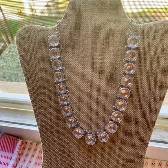 Clear Silver Tone Acrylic Crystal Necklace - NWOT - Picture 7 of 8